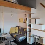 Sky-view Apartmentin Perfect Center Apartment