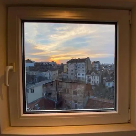Sky-view Apartmentin Perfect Center Szófia
